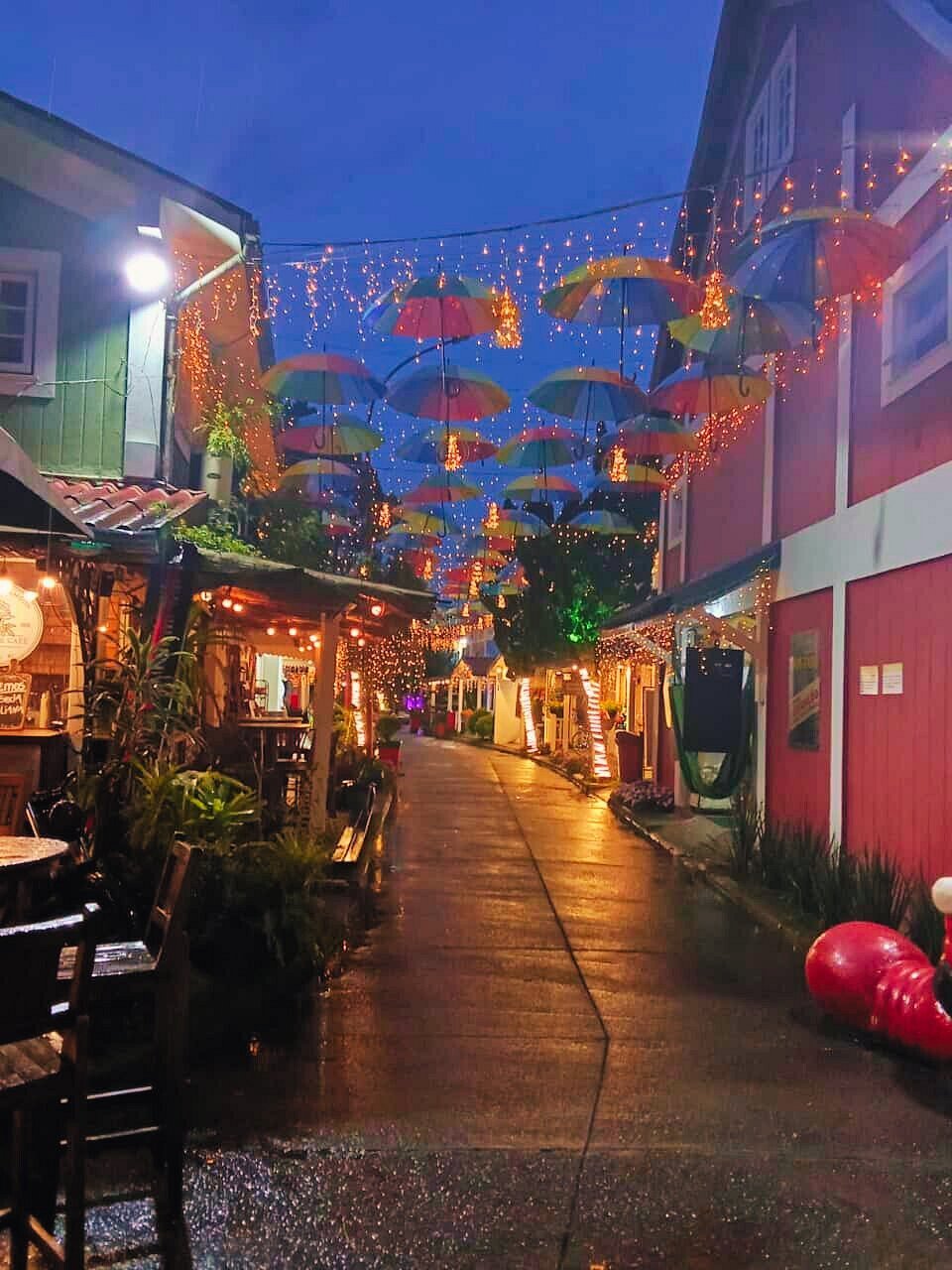 Shopping Pequena Finlândia em Penedo RJ